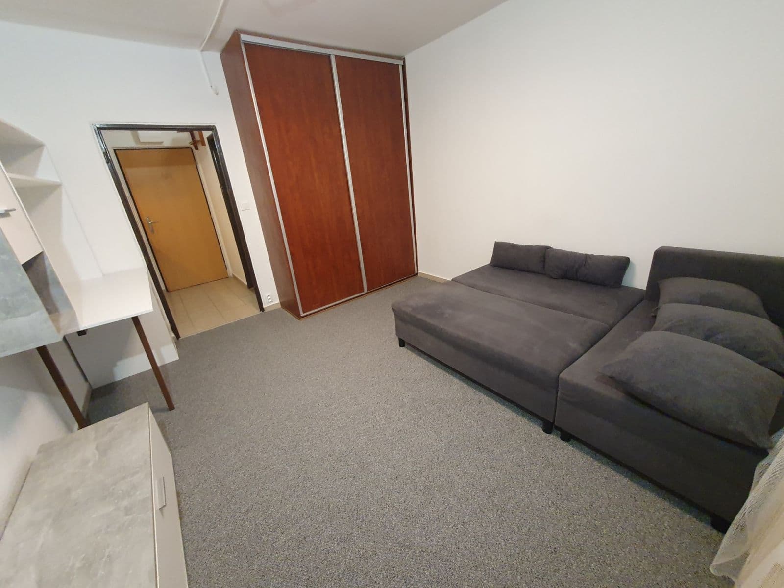 Prenájom bytu 1-izbový 20 m², Jedovnická, Brno, Jihomoravský kraj Prenájom bytu 1-izbový 20 m², Jedovnická, Brno, Jihomoravský kraj