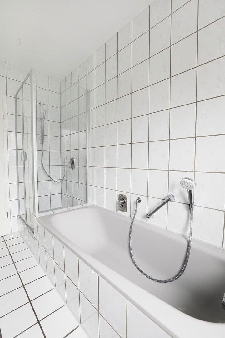 Prenájom bytu 3-izbový 85 m², Lärchenweg 19, Wolfsburg, Dolné Sasko Prenájom bytu 3-izbový 85 m², Lärchenweg 19, Wolfsburg, Dolné Sasko