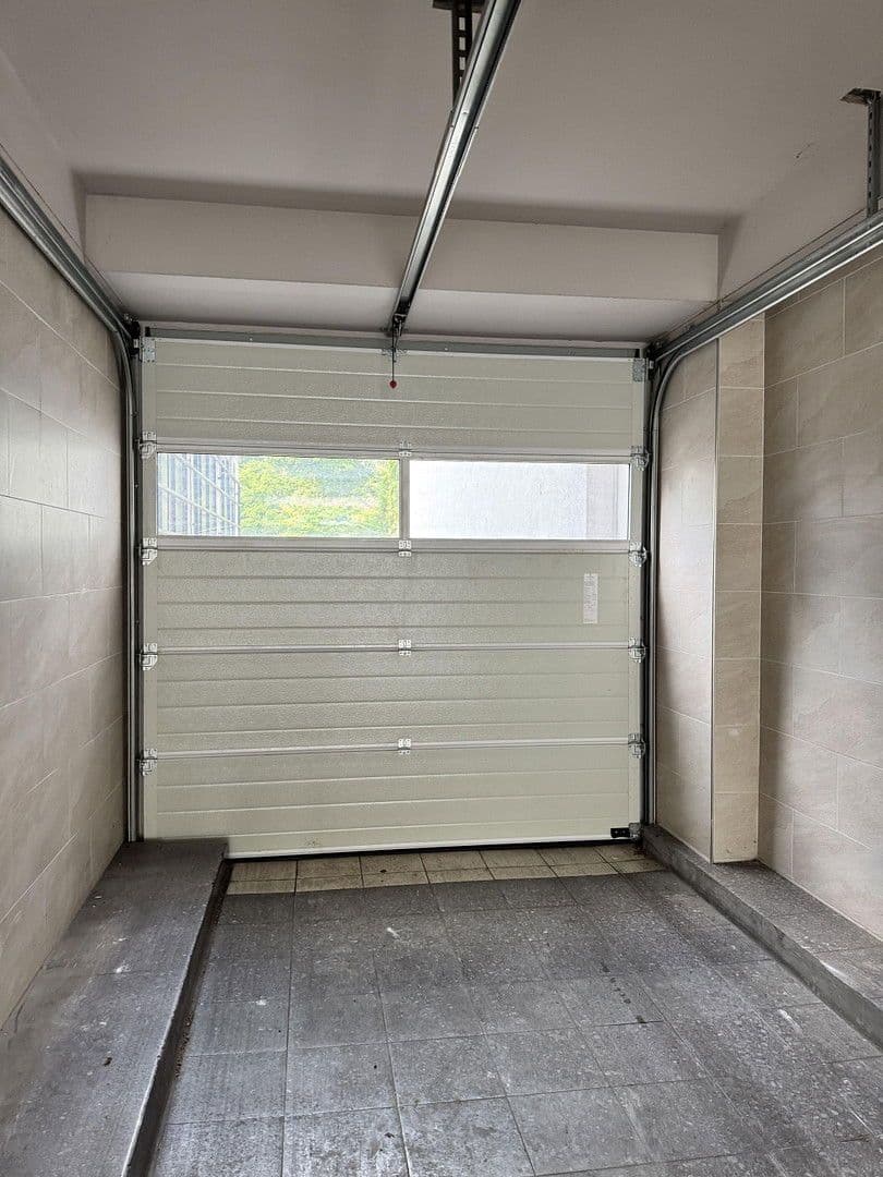 Prenájom garáže, Theaterstraße 71, Aachen, Severné Porýnie - Westfálsko Prenájom garáže, Theaterstraße 71, Aachen, Severné Porýnie - Westfálsko