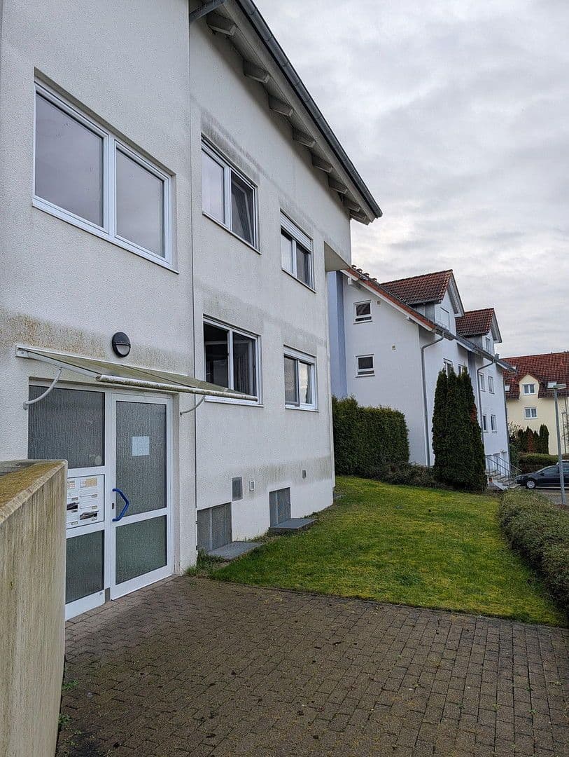 Predaj bytu 3-izbový 90 m², Abt-Knittel-Straße 15, Niedernhall, Bádensko-Wurttembersko Predaj bytu 3-izbový 90 m², Abt-Knittel-Straße 15, Niedernhall, Bádensko-Wurttembersko