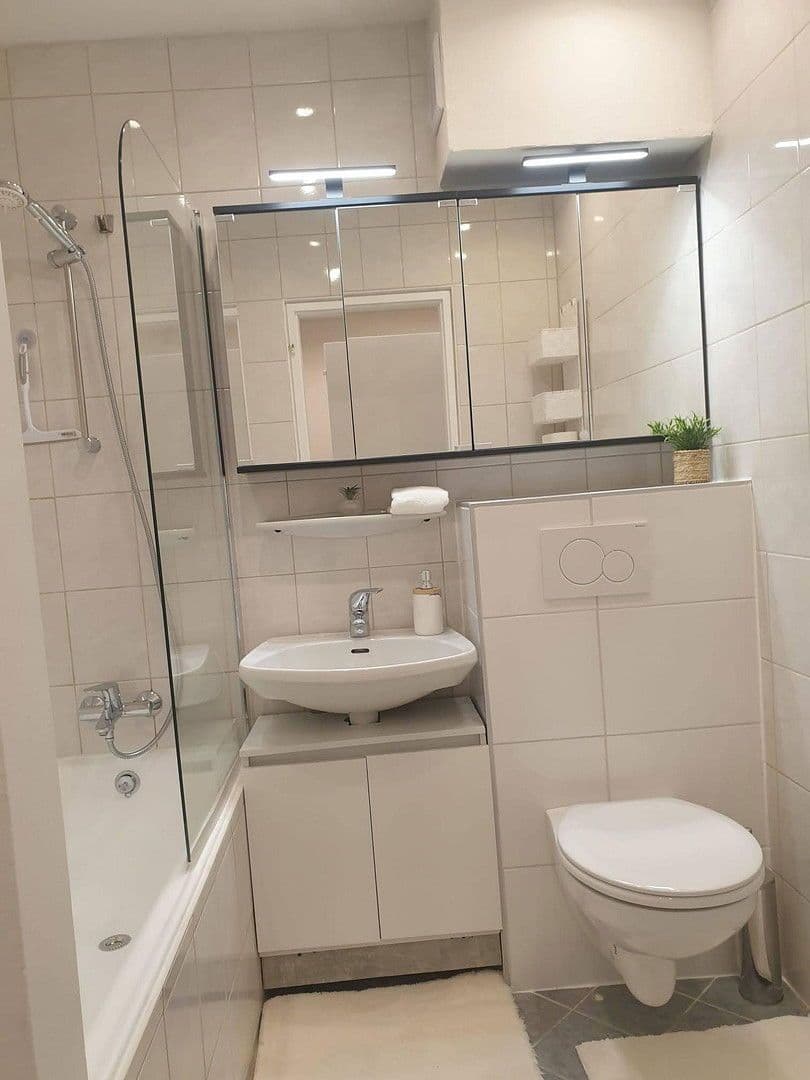 Prenájom bytu 1-izbový 24 m², Kufstein, Tirolsko Prenájom bytu 1-izbový 24 m², Kufstein, Tirolsko