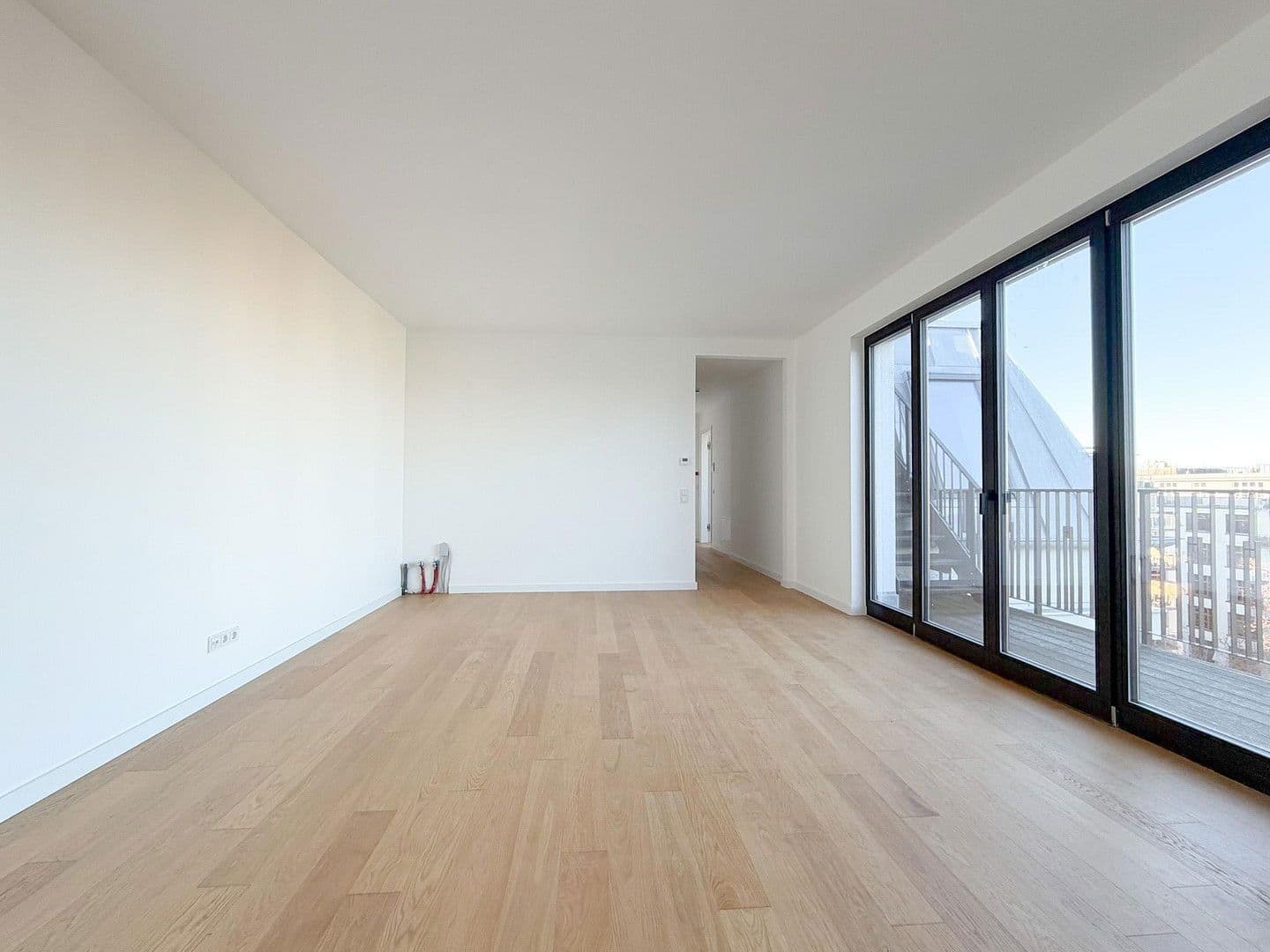 Predaj bytu 2-izbový 78 m², Berlin, Berlín Predaj bytu 2-izbový 78 m², Berlin, Berlín