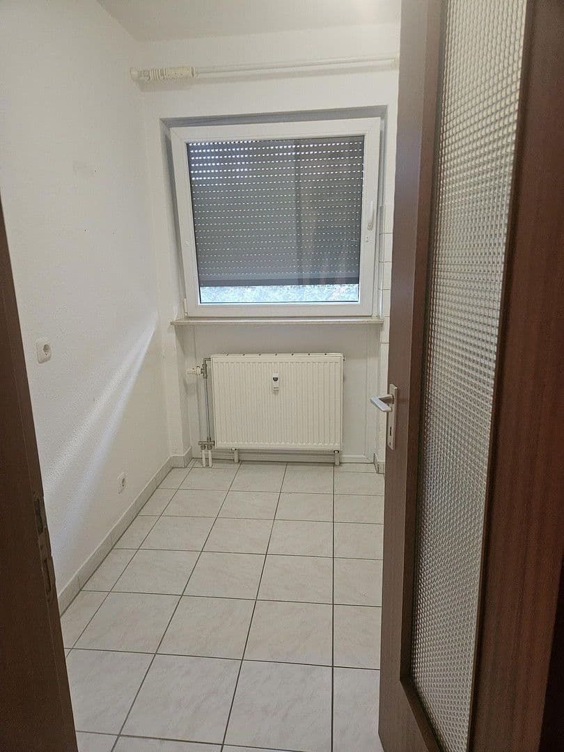 Prenájom bytu 2-izbový 60 m², Heilbronn, Bádensko-Wurttembersko Prenájom bytu 2-izbový 60 m², Heilbronn, Bádensko-Wurttembersko