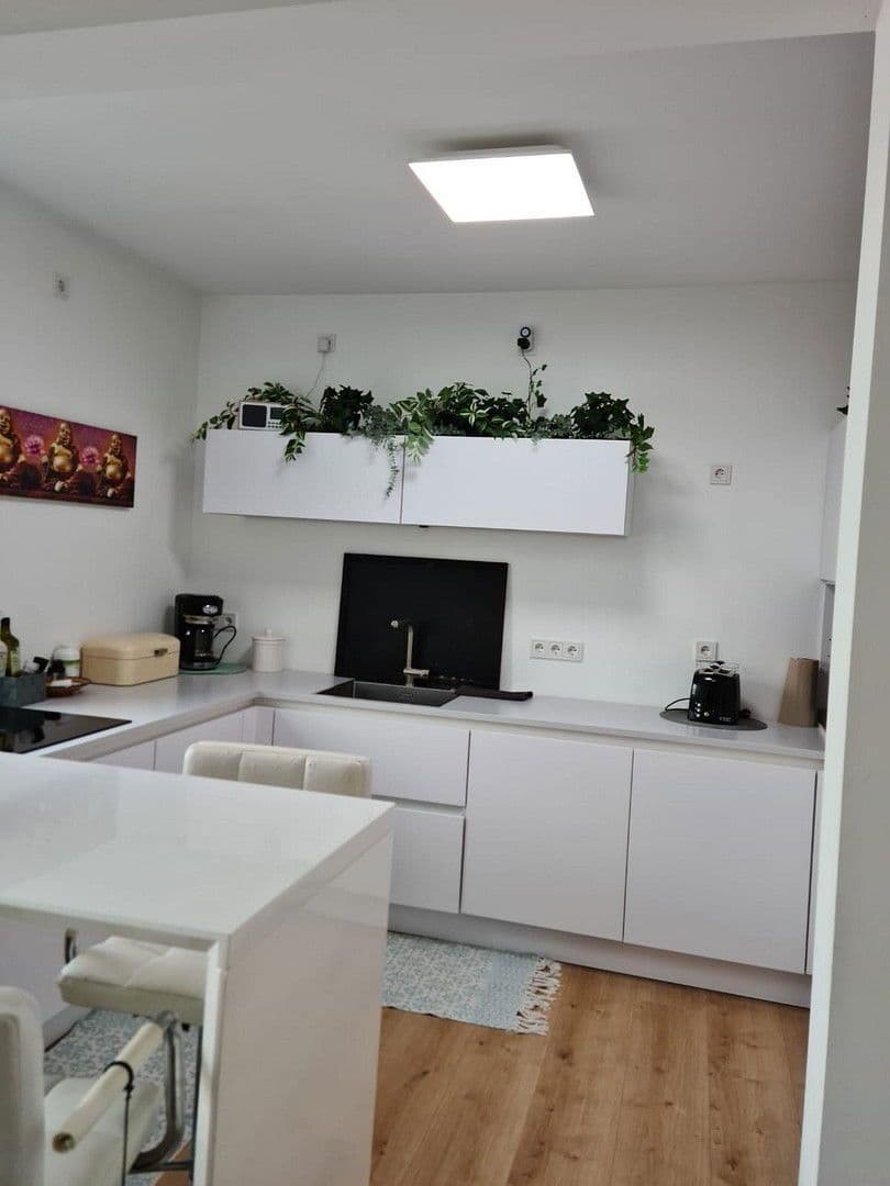 Prenájom bytu 4-izbový 136 m², Markt Str. 13, Rehburg-Loccum, Dolné Sasko Prenájom bytu 4-izbový 136 m², Markt Str. 13, Rehburg-Loccum, Dolné Sasko