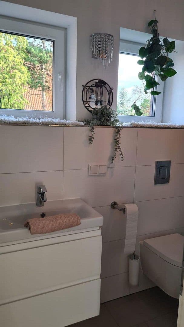 Prenájom bytu 4-izbový 136 m², Markt Str. 13, Rehburg-Loccum, Dolné Sasko Prenájom bytu 4-izbový 136 m², Markt Str. 13, Rehburg-Loccum, Dolné Sasko