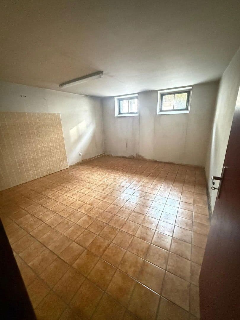 Predaj bytu 6-izbový 165 m², Grendtor 14, Essen, Severné Porýnie - Westfálsko Predaj bytu 6-izbový 165 m², Grendtor 14, Essen, Severné Porýnie - Westfálsko