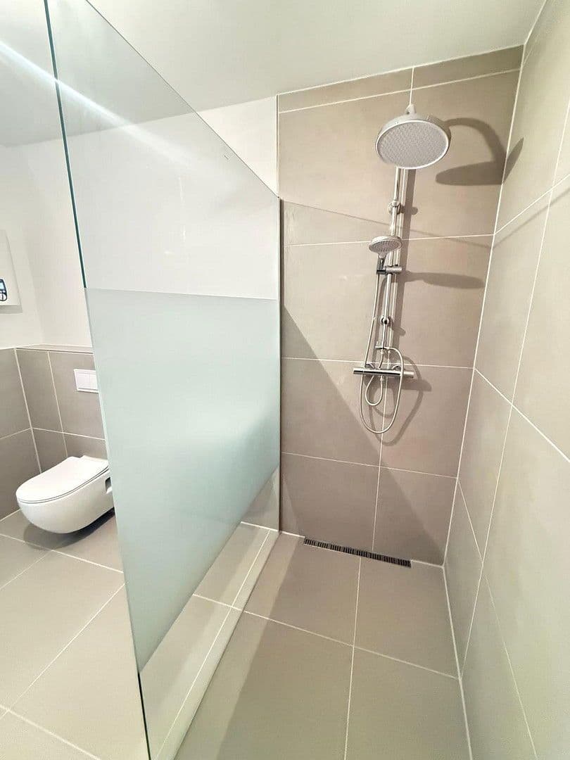 Predaj bytu 6-izbový 165 m², Grendtor 14, Essen, Severné Porýnie - Westfálsko Predaj bytu 6-izbový 165 m², Grendtor 14, Essen, Severné Porýnie - Westfálsko