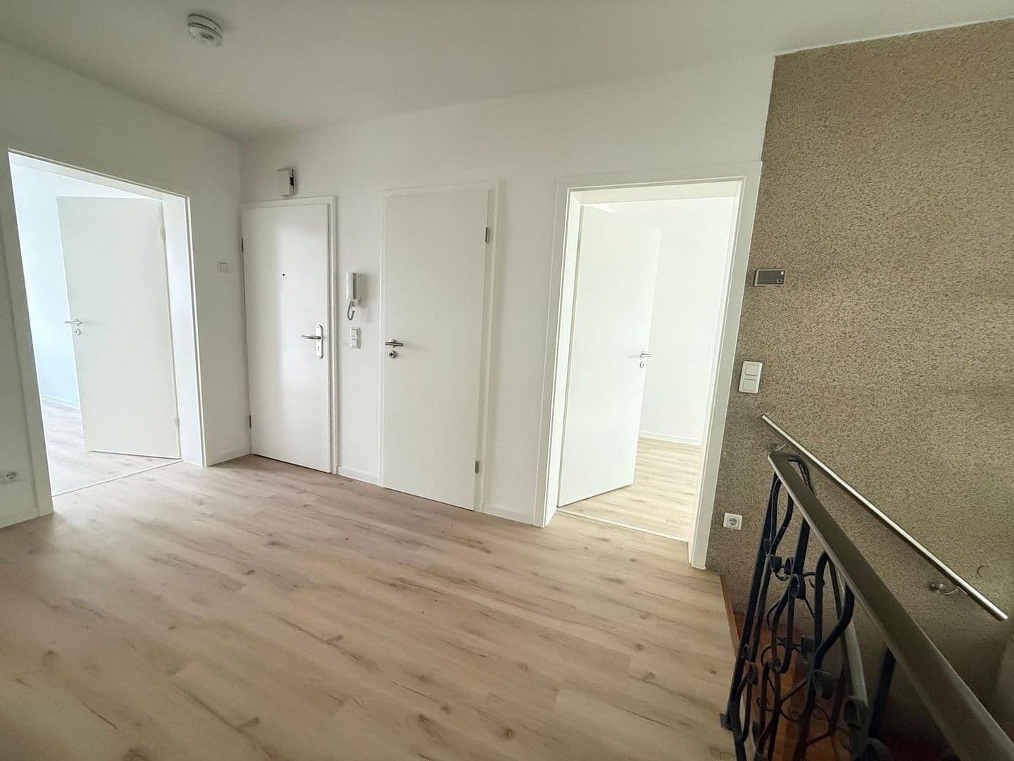 Predaj bytu 6-izbový 165 m², Grendtor 14, Essen, Severné Porýnie - Westfálsko Predaj bytu 6-izbový 165 m², Grendtor 14, Essen, Severné Porýnie - Westfálsko