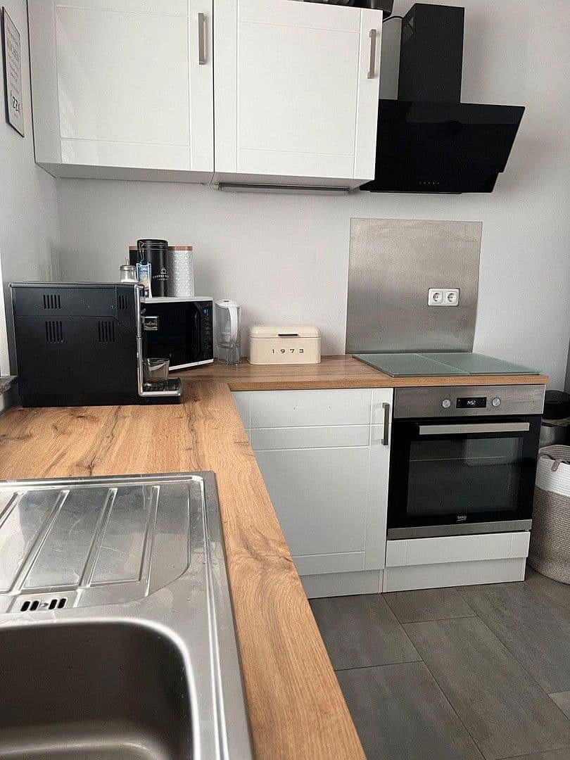 Prenájom bytu 2-izbový 73 m², Reinheim, Hesensko Prenájom bytu 2-izbový 73 m², Reinheim, Hesensko