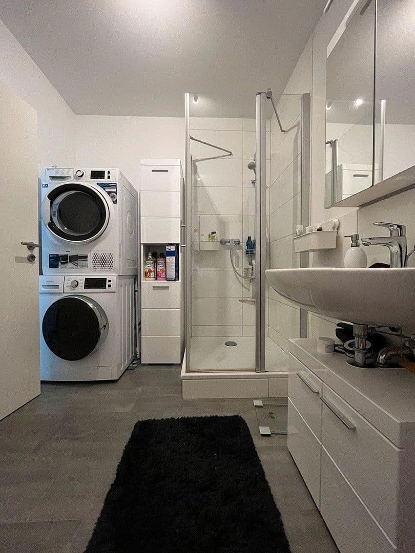 Prenájom bytu 2-izbový 73 m², Reinheim, Hesensko Prenájom bytu 2-izbový 73 m², Reinheim, Hesensko