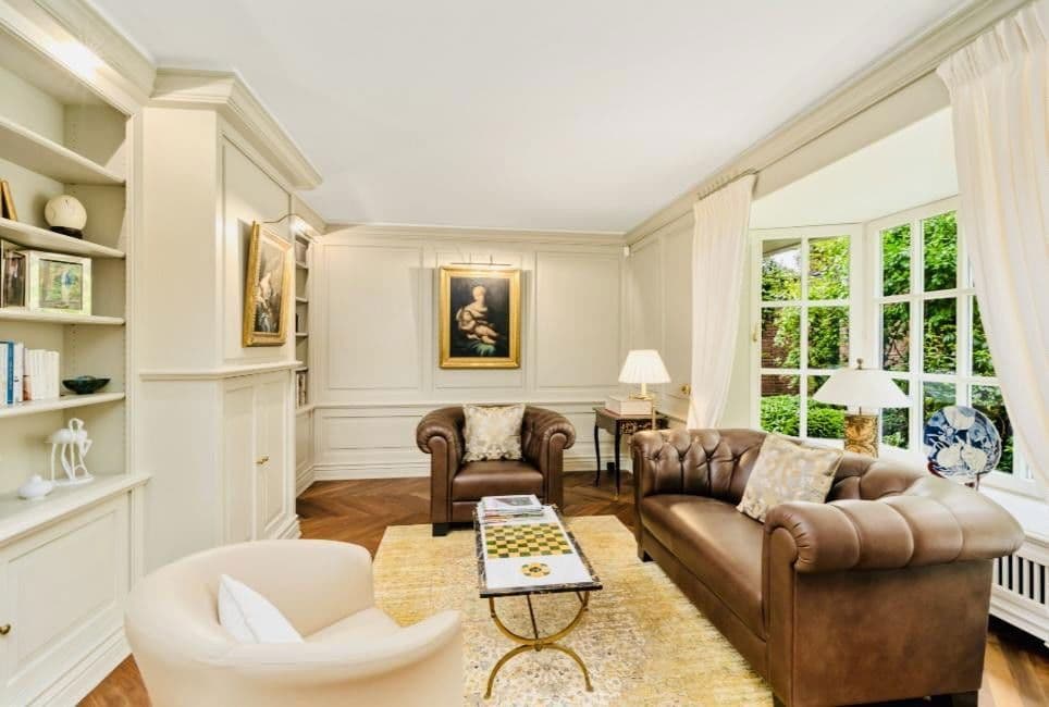 Predaj domu 467 m², pozemek 2.646 m², Bremen, Brémy Predaj domu 467 m², pozemek 2.646 m², Bremen, Brémy