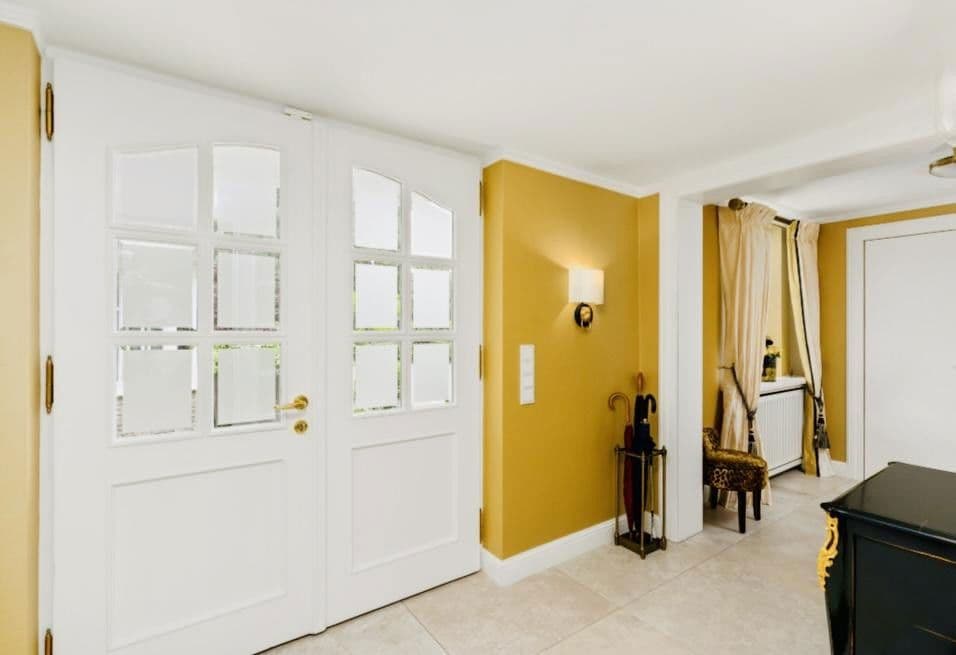 Predaj domu 467 m², pozemek 2.646 m², Bremen, Brémy Predaj domu 467 m², pozemek 2.646 m², Bremen, Brémy