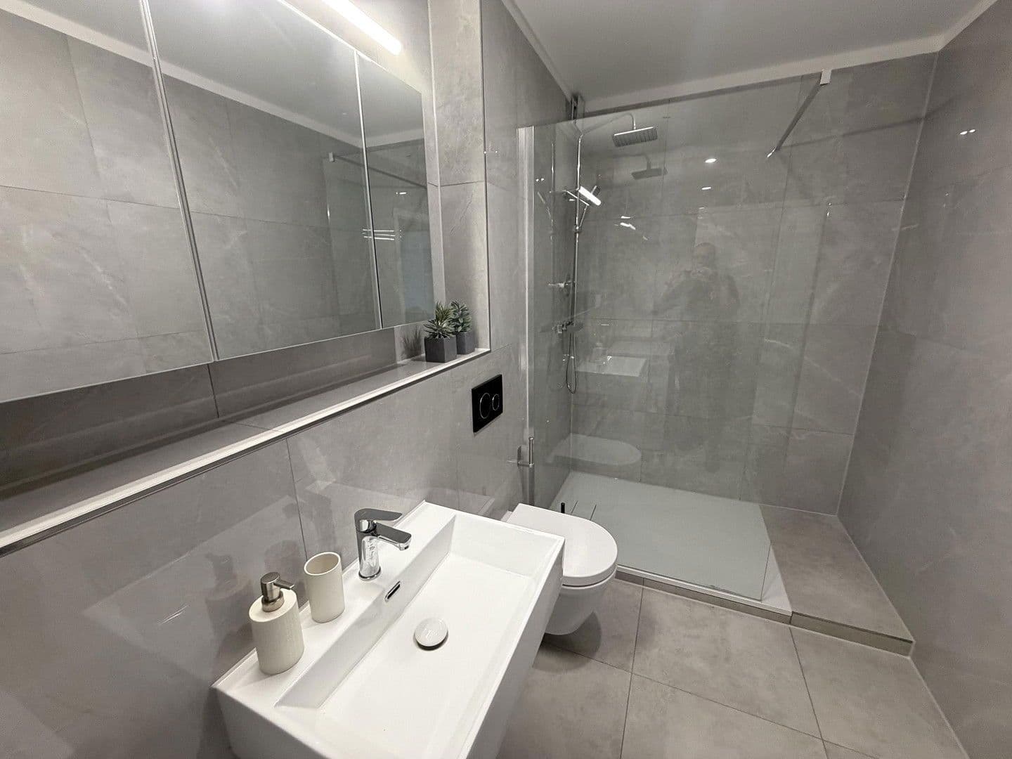 Predaj bytu 4-izbový 113 m², Dorfstr., Meerbusch, Severné Porýnie - Westfálsko Predaj bytu 4-izbový 113 m², Dorfstr., Meerbusch, Severné Porýnie - Westfálsko