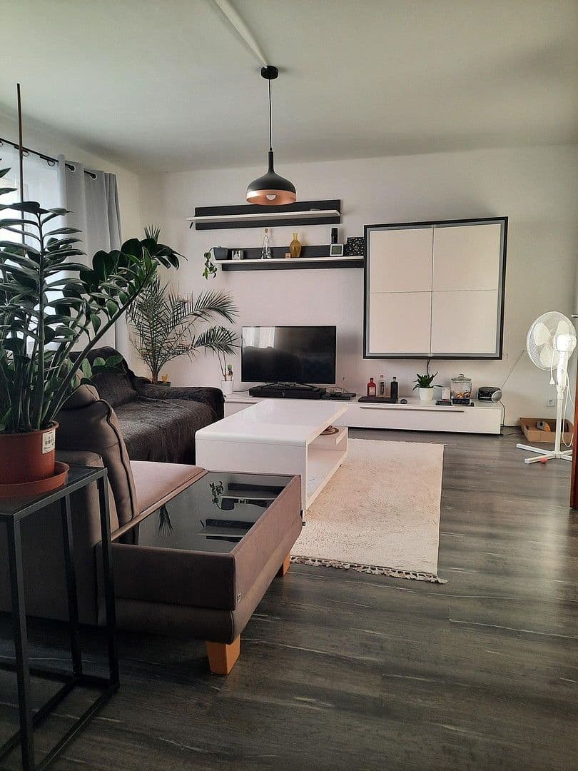 Prenájom bytu 4-izbový 111 m², Flachsrotten 20, Göttingen, Dolné Sasko Prenájom bytu 4-izbový 111 m², Flachsrotten 20, Göttingen, Dolné Sasko