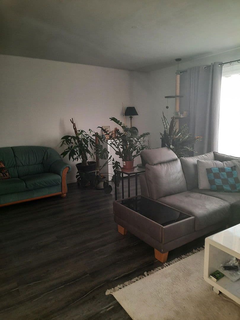 Prenájom bytu 4-izbový 111 m², Flachsrotten 20, Göttingen, Dolné Sasko Prenájom bytu 4-izbový 111 m², Flachsrotten 20, Göttingen, Dolné Sasko