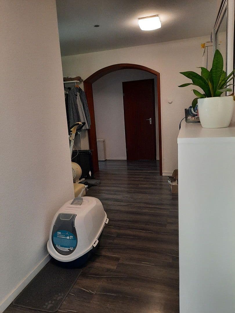 Prenájom bytu 4-izbový 111 m², Flachsrotten 20, Göttingen, Dolné Sasko Prenájom bytu 4-izbový 111 m², Flachsrotten 20, Göttingen, Dolné Sasko