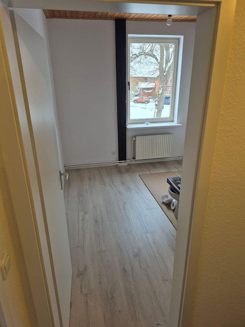 Prenájom bytu 4-izbový 160 m², Dorfstraße 18, Siebenbäumen, Šlezvicko-Holštajnsko Prenájom bytu 4-izbový 160 m², Dorfstraße 18, Siebenbäumen, Šlezvicko-Holštajnsko