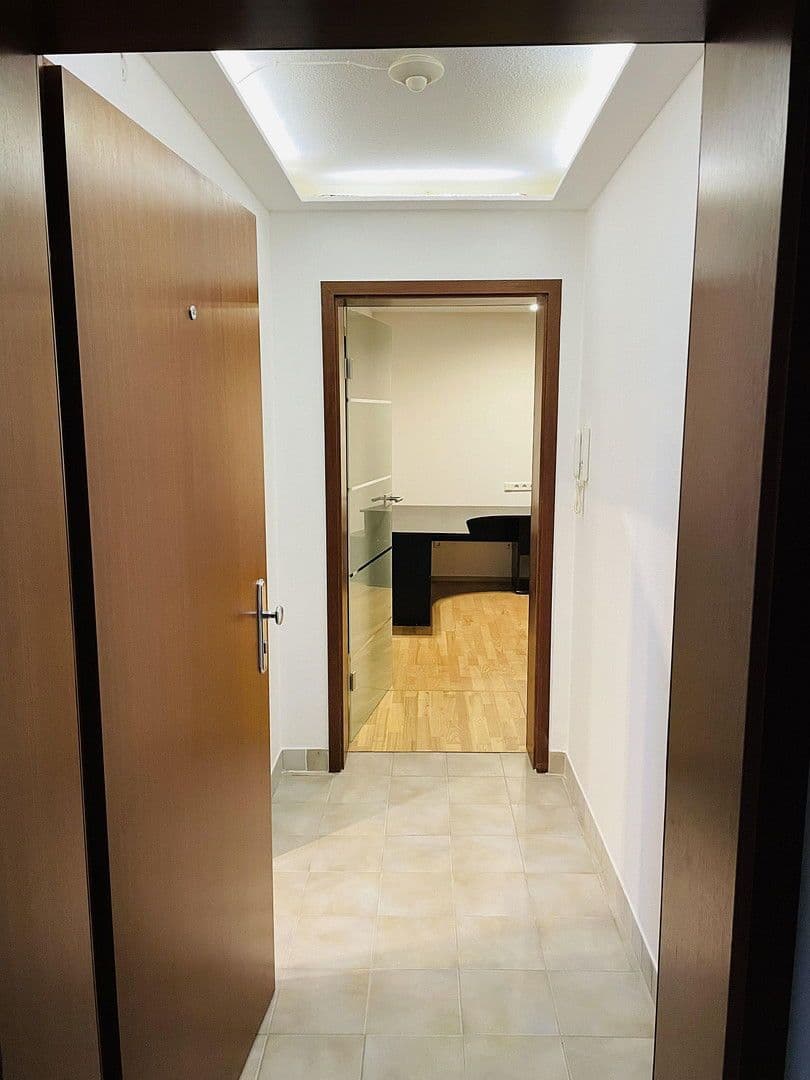 Predaj bytu 2-izbový 64 m², Krummenackerstr. 8, Esslingen am Neckar, Bádensko-Wurttembersko Predaj bytu 2-izbový 64 m², Krummenackerstr. 8, Esslingen am Neckar, Bádensko-Wurttembersko