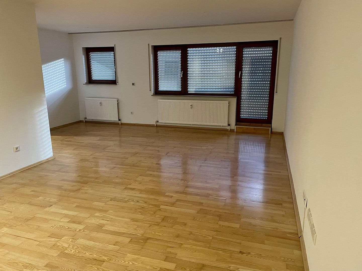 Predaj bytu 2-izbový 64 m², Krummenackerstr. 8, Esslingen am Neckar, Bádensko-Wurttembersko Predaj bytu 2-izbový 64 m², Krummenackerstr. 8, Esslingen am Neckar, Bádensko-Wurttembersko
