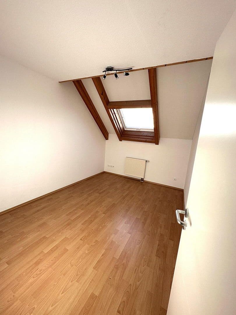 Prenájom domu 167 m², pozemek 330 m², Am Sonnenhang 6b, Otterberg, Porýnie-Falcko Prenájom domu 167 m², pozemek 330 m², Am Sonnenhang 6b, Otterberg, Porýnie-Falcko