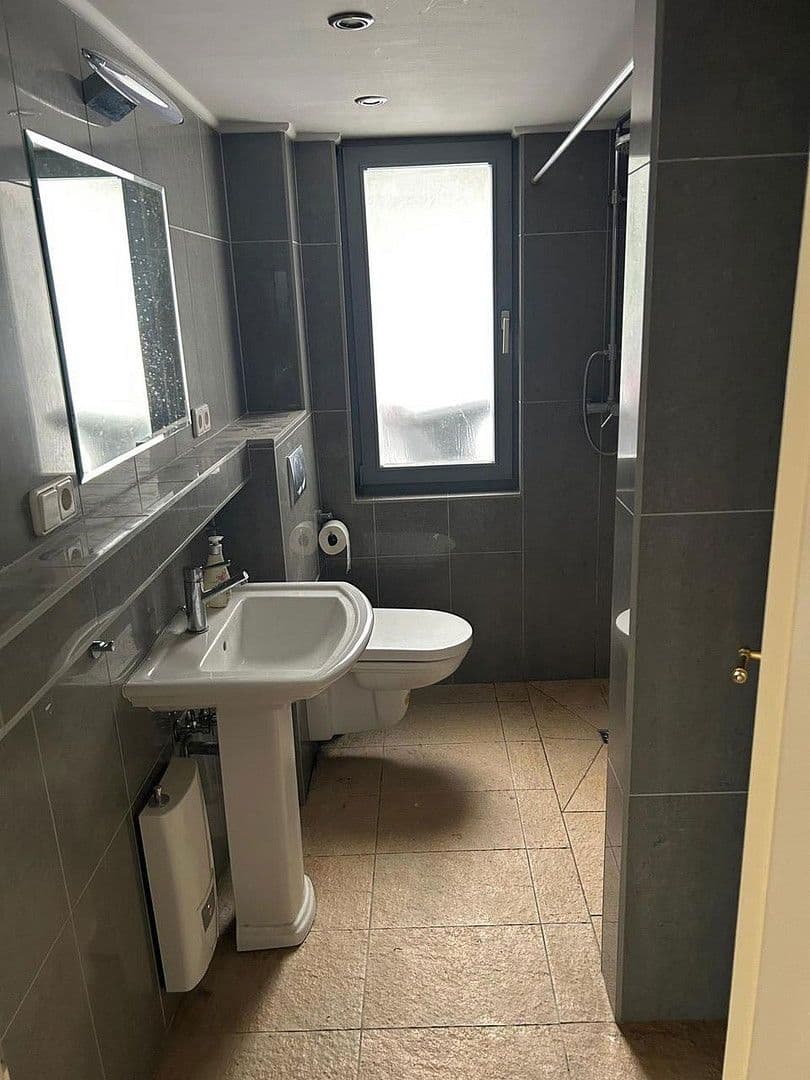 Prenájom bytu 2-izbový 65 m², Kirchbrink 1-3, Einbeck, Dolné Sasko Prenájom bytu 2-izbový 65 m², Kirchbrink 1-3, Einbeck, Dolné Sasko