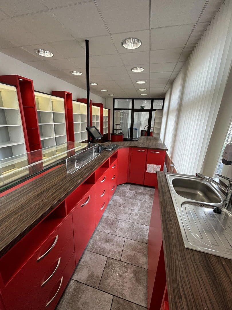 Prenájom kancelárie 67 m², Wettin-Löbejün, Sasko-Anhaltsko Prenájom kancelárie 67 m², Wettin-Löbejün, Sasko-Anhaltsko