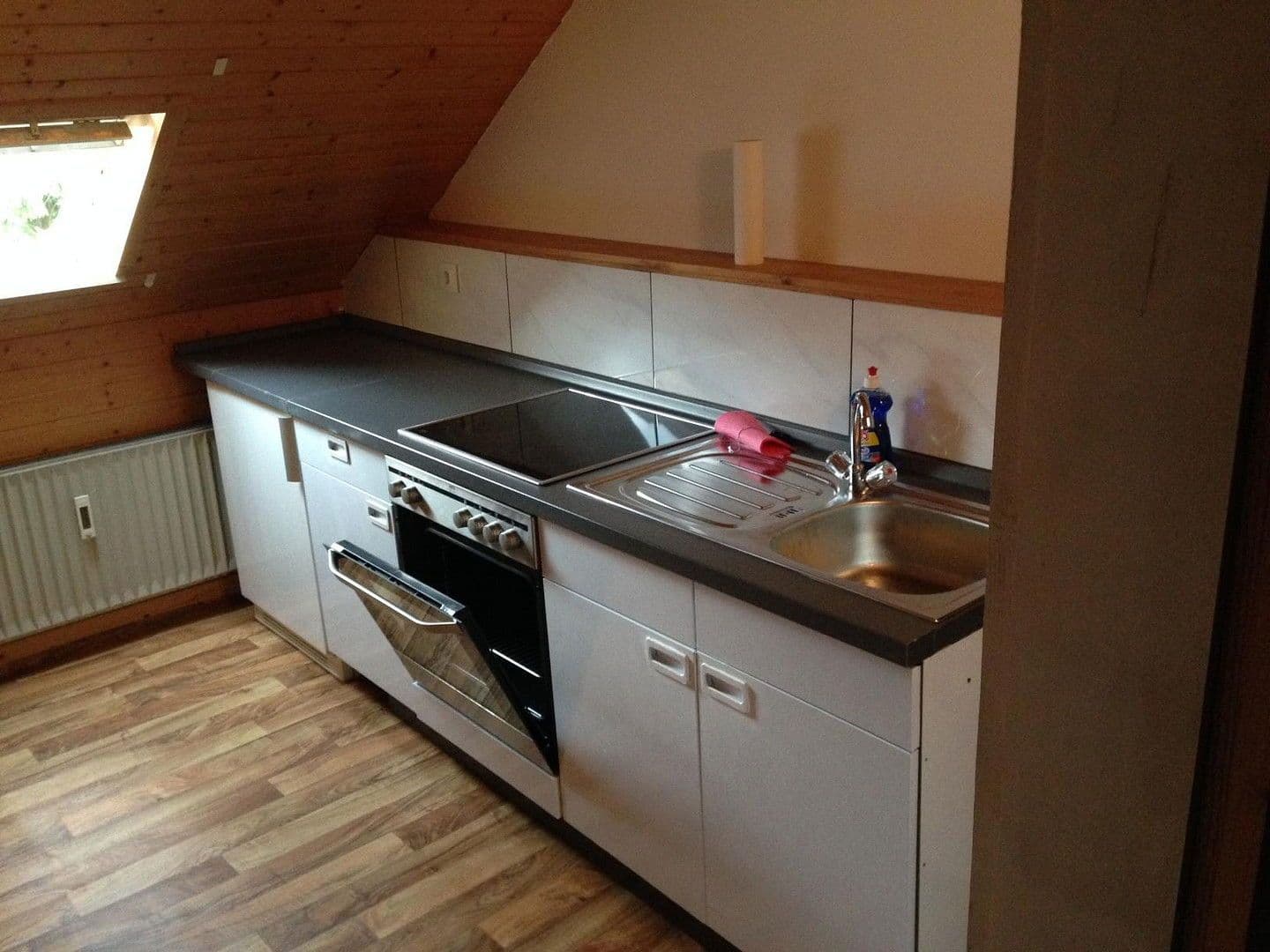 Predaj domu 307 m², pozemek 801 m², Sarstedt, Dolné Sasko Predaj domu 307 m², pozemek 801 m², Sarstedt, Dolné Sasko