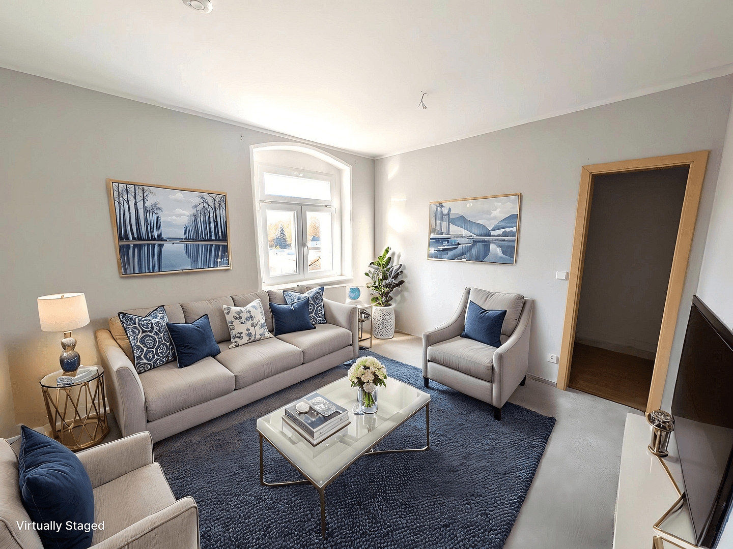 Prenájom bytu 3-izbový 100 m², Brandenburg, Brandenbursko Prenájom bytu 3-izbový 100 m², Brandenburg, Brandenbursko