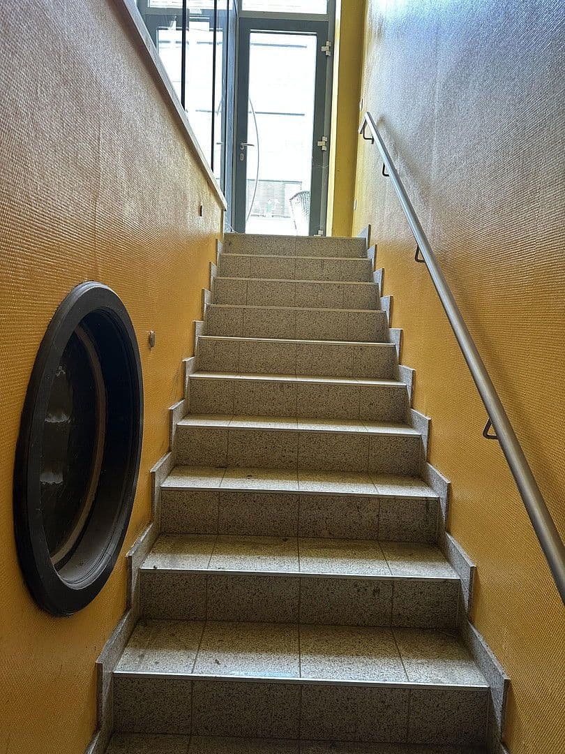 Prenájom nebytového priestoru 164 m², Untere Königsstrasse, Kassel, Hesensko Prenájom nebytového priestoru 164 m², Untere Königsstrasse, Kassel, Hesensko