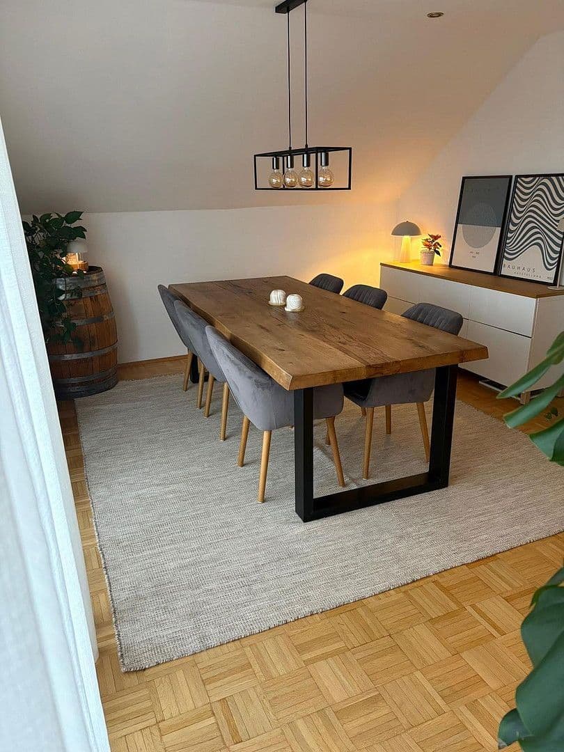 Prenájom bytu 3-izbový 100 m², Hagen, Severné Porýnie - Westfálsko Prenájom bytu 3-izbový 100 m², Hagen, Severné Porýnie - Westfálsko