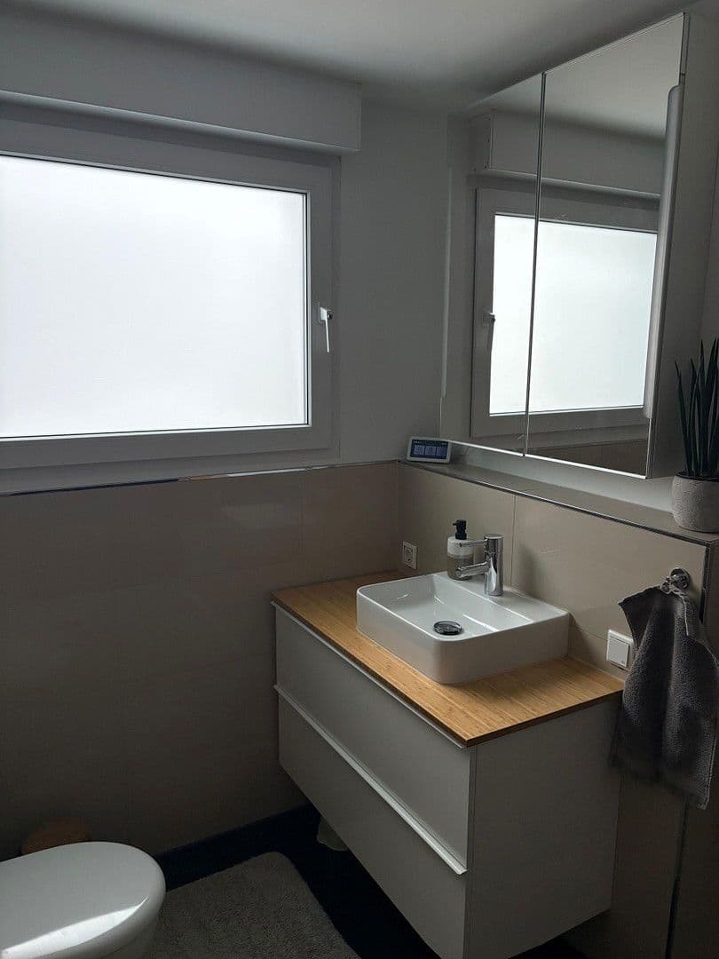 Prenájom bytu 3-izbový 100 m², Hagen, Severné Porýnie - Westfálsko Prenájom bytu 3-izbový 100 m², Hagen, Severné Porýnie - Westfálsko