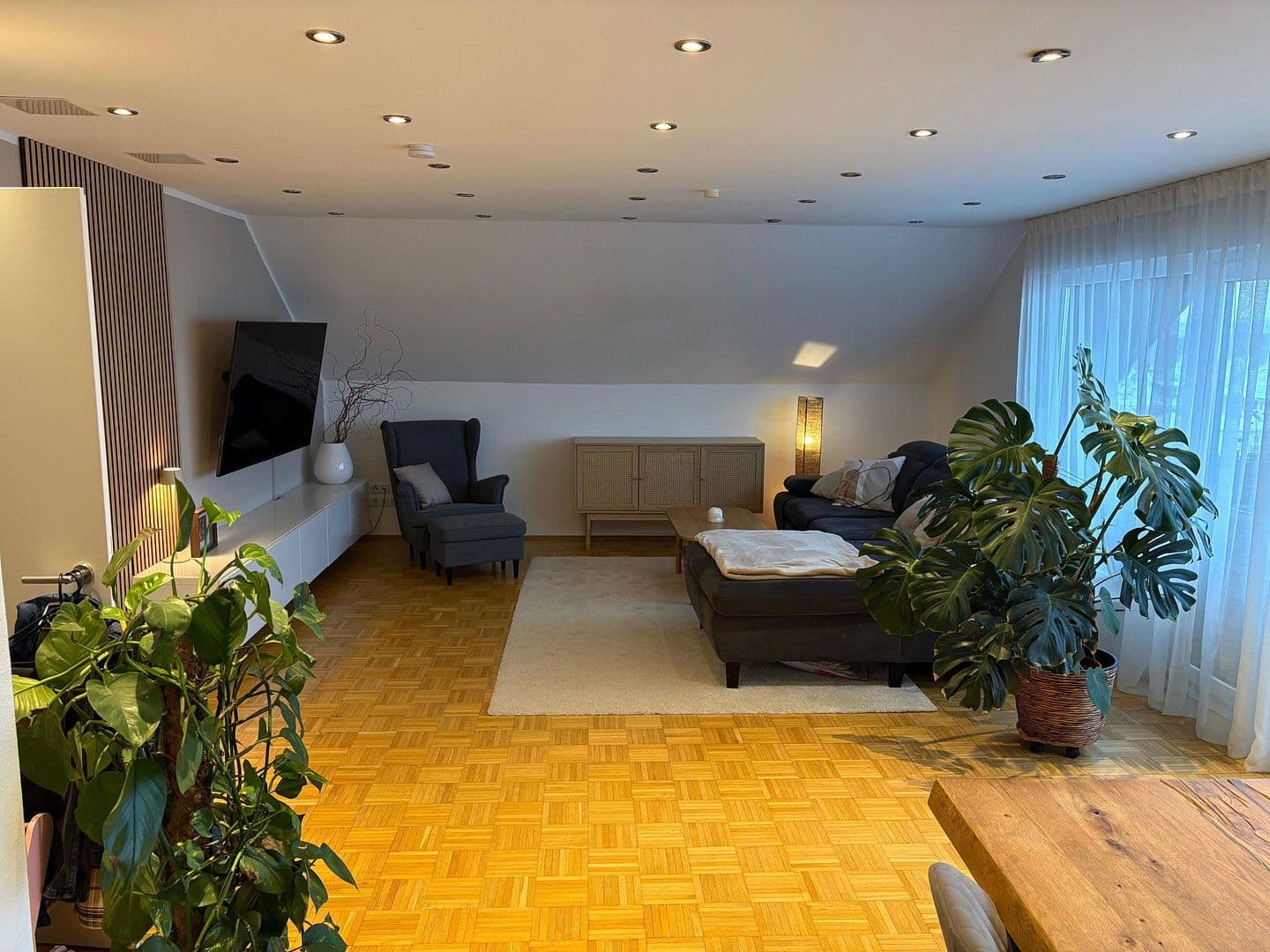 Prenájom bytu 3-izbový 100 m², Hagen, Severné Porýnie - Westfálsko Prenájom bytu 3-izbový 100 m², Hagen, Severné Porýnie - Westfálsko