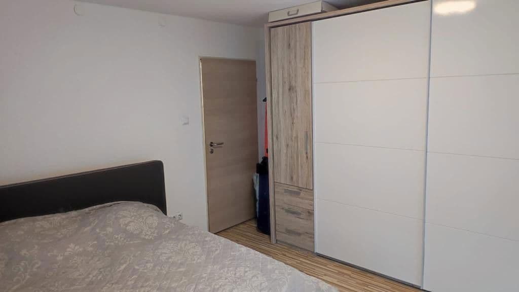 Predaj domu 400 m², pozemek 1.500 m², Tumeltsham, Horné Rakúsko Predaj domu 400 m², pozemek 1.500 m², Tumeltsham, Horné Rakúsko