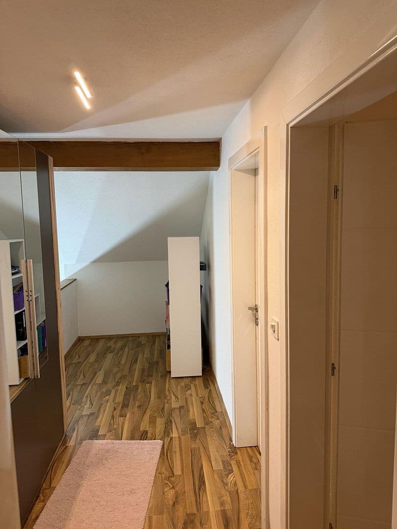 Predaj domu 400 m², pozemek 1.500 m², Tumeltsham, Horné Rakúsko Predaj domu 400 m², pozemek 1.500 m², Tumeltsham, Horné Rakúsko