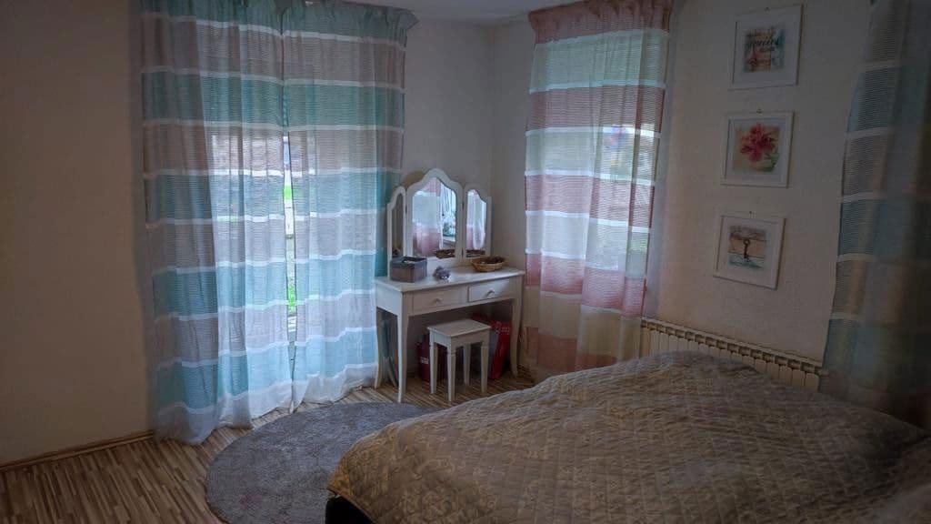 Predaj domu 400 m², pozemek 1.500 m², Tumeltsham, Horné Rakúsko Predaj domu 400 m², pozemek 1.500 m², Tumeltsham, Horné Rakúsko