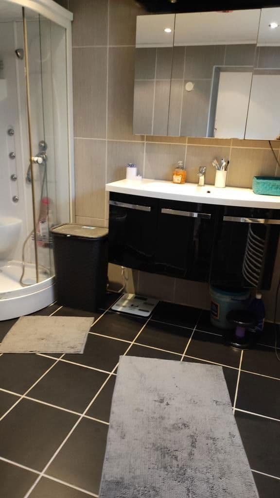 Predaj domu 400 m², pozemek 1.500 m², Tumeltsham, Horné Rakúsko Predaj domu 400 m², pozemek 1.500 m², Tumeltsham, Horné Rakúsko