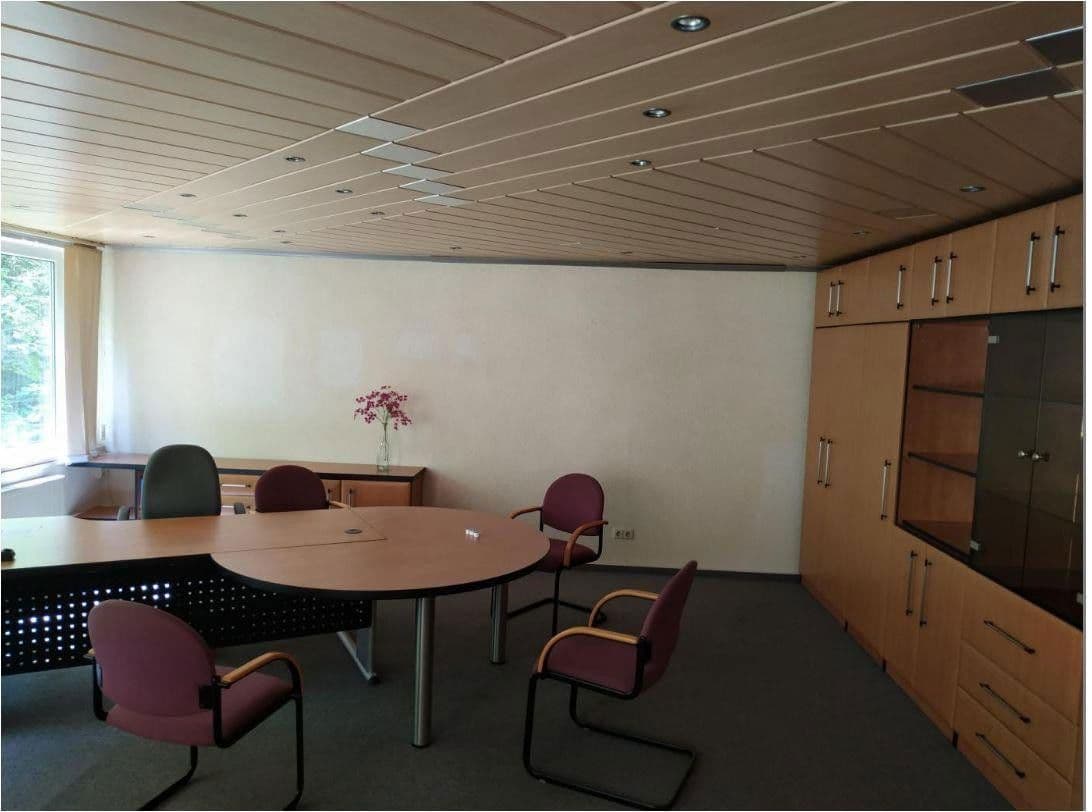 Predaj nebytového priestoru 16.838 m², Klingenthaler Hauptstraße 23e, Muldenhammer, Sasko Predaj nebytového priestoru 16.838 m², Klingenthaler Hauptstraße 23e, Muldenhammer, Sasko