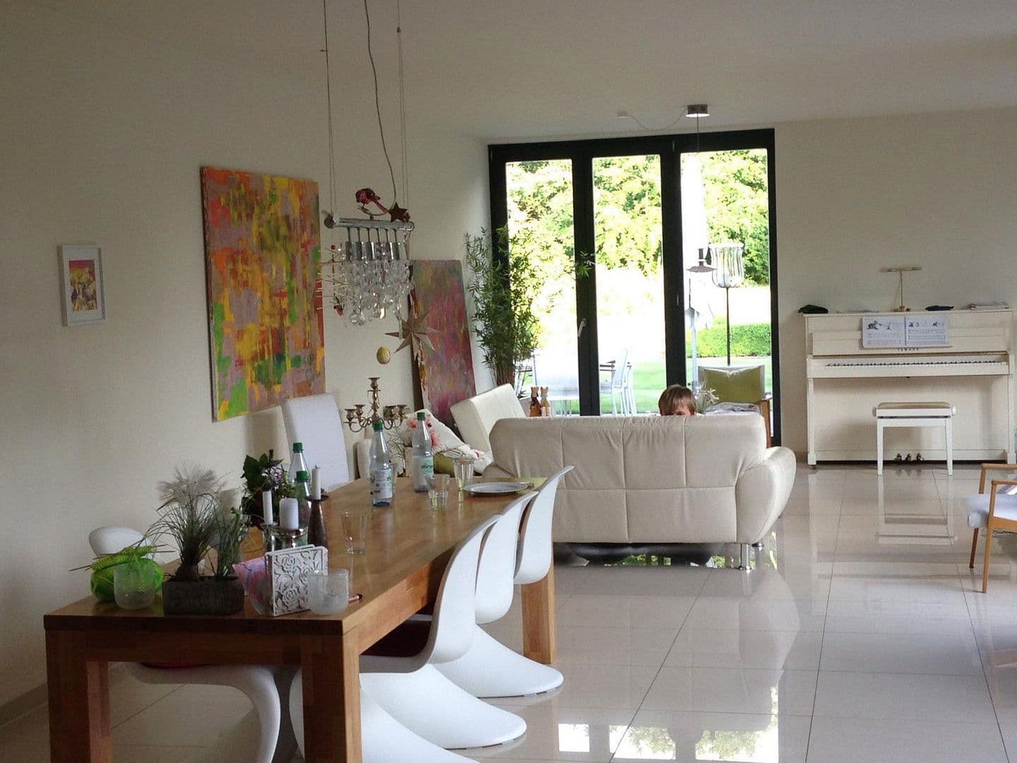 Predaj domu 272 m², pozemek 1.072 m², Oldenburg, Dolné Sasko Predaj domu 272 m², pozemek 1.072 m², Oldenburg, Dolné Sasko