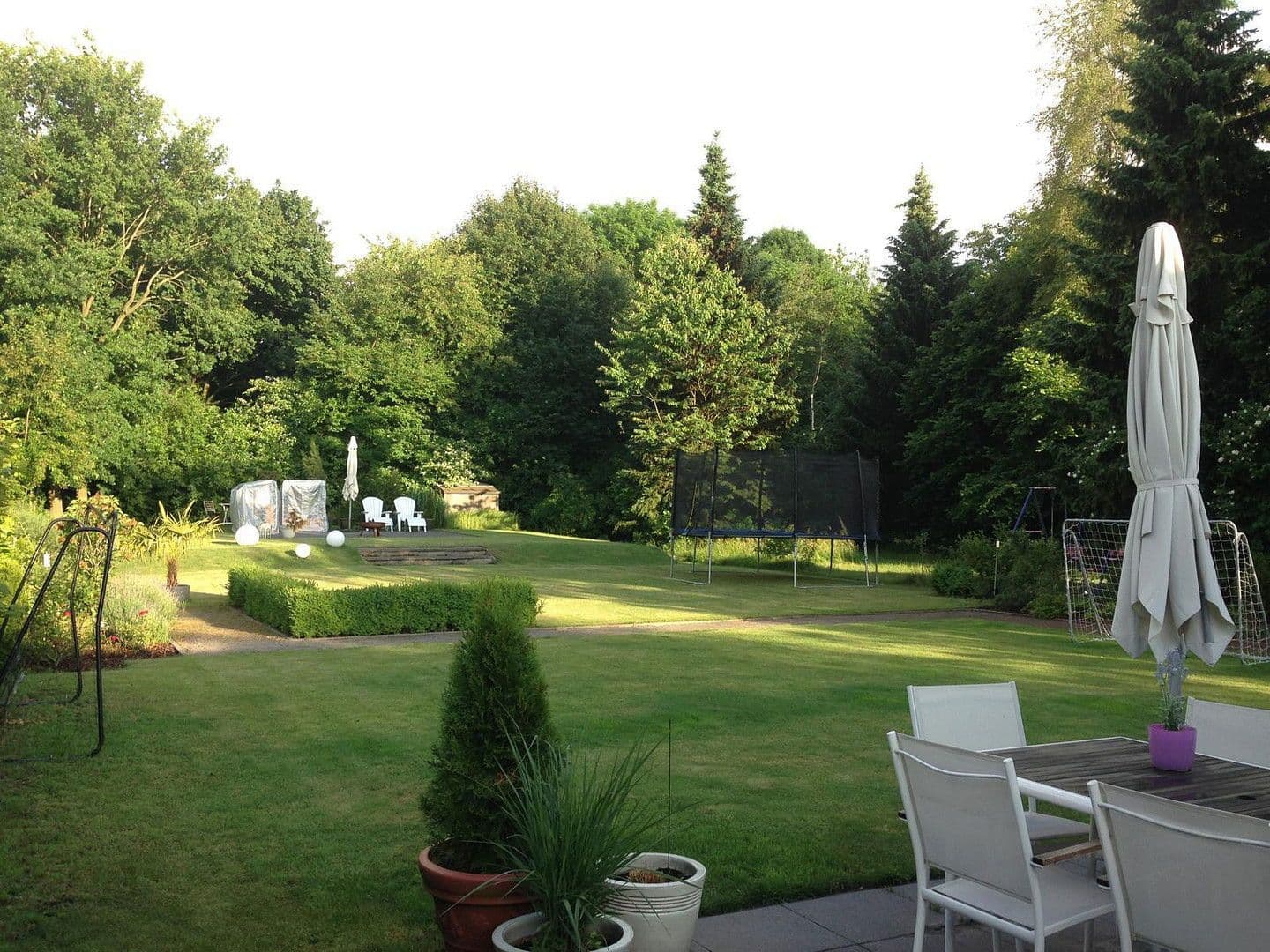 Predaj domu 272 m², pozemek 1.072 m², Oldenburg, Dolné Sasko Predaj domu 272 m², pozemek 1.072 m², Oldenburg, Dolné Sasko