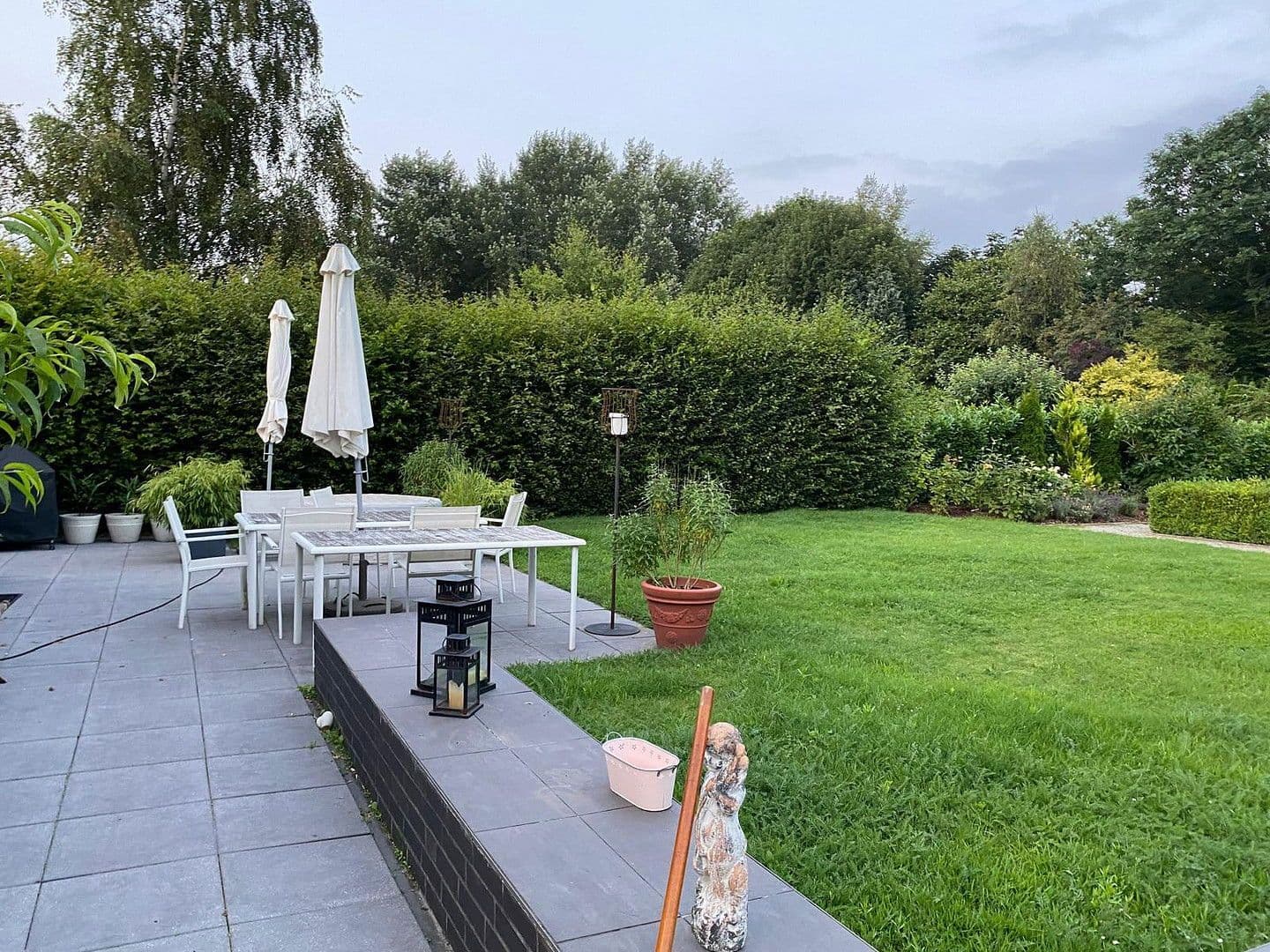 Predaj domu 272 m², pozemek 1.072 m², Oldenburg, Dolné Sasko Predaj domu 272 m², pozemek 1.072 m², Oldenburg, Dolné Sasko