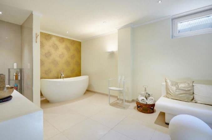 Predaj domu 272 m², pozemek 1.072 m², Oldenburg, Dolné Sasko Predaj domu 272 m², pozemek 1.072 m², Oldenburg, Dolné Sasko