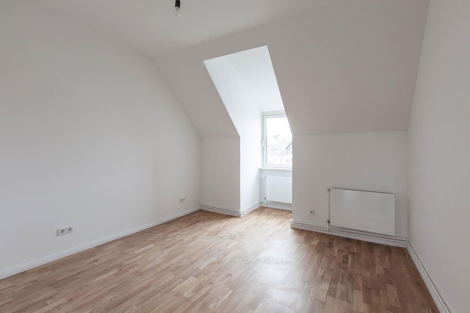 Predaj bytu 4-izbový 107 m², Unter den Eichen, Berlin, Berlín Predaj bytu 4-izbový 107 m², Unter den Eichen, Berlin, Berlín