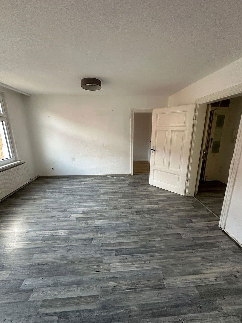 Prenájom bytu 3-izbový 71 m², Helmstedt, Dolné Sasko Prenájom bytu 3-izbový 71 m², Helmstedt, Dolné Sasko