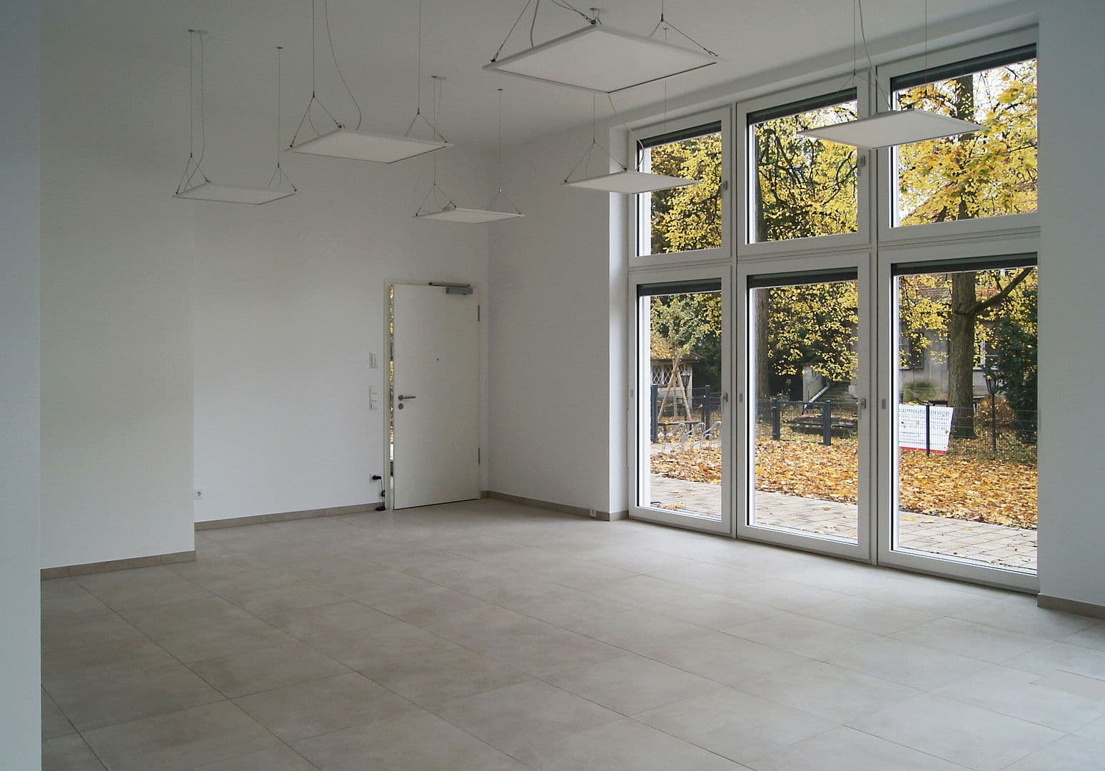 Prenájom kancelárie 75 m², Richard-Tauber-Straße 3, München, Bavorsko Prenájom kancelárie 75 m², Richard-Tauber-Straße 3, München, Bavorsko