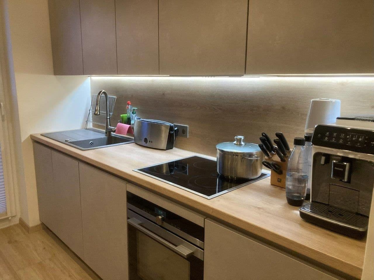 Predaj bytu 3-izbový 77 m², Hamburg, Hamburg Predaj bytu 3-izbový 77 m², Hamburg, Hamburg