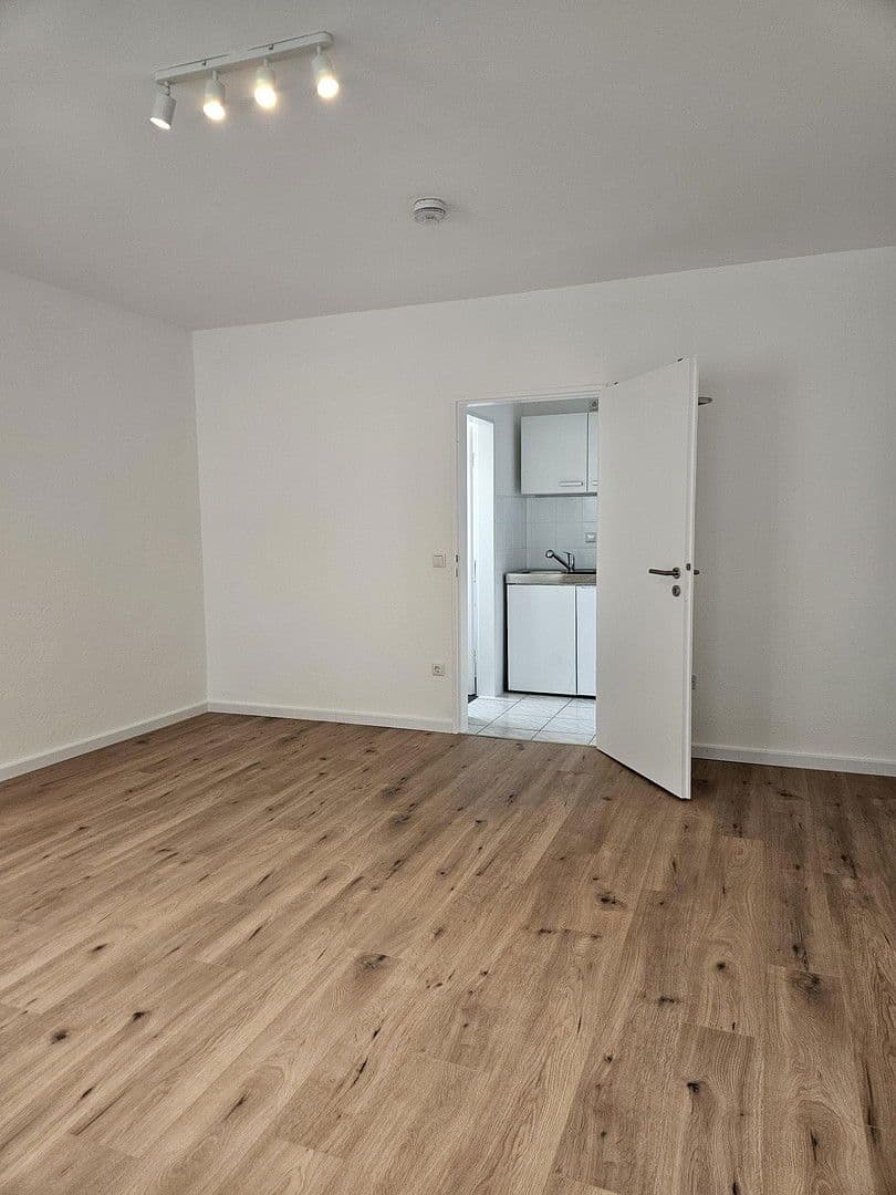 Prenájom bytu 1-izbový 25 m², Dieburger Straße 73, Darmstadt, Hesensko Prenájom bytu 1-izbový 25 m², Dieburger Straße 73, Darmstadt, Hesensko