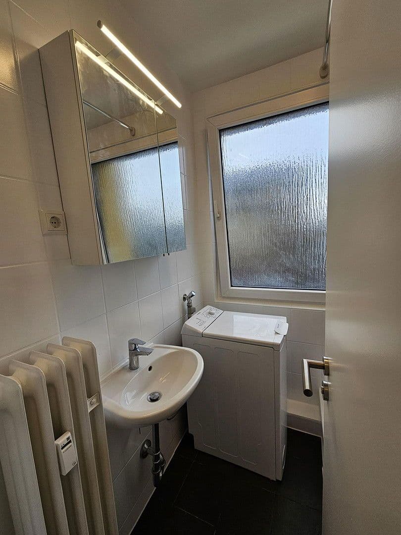 Prenájom bytu 1-izbový 25 m², Dieburger Straße 73, Darmstadt, Hesensko Prenájom bytu 1-izbový 25 m², Dieburger Straße 73, Darmstadt, Hesensko