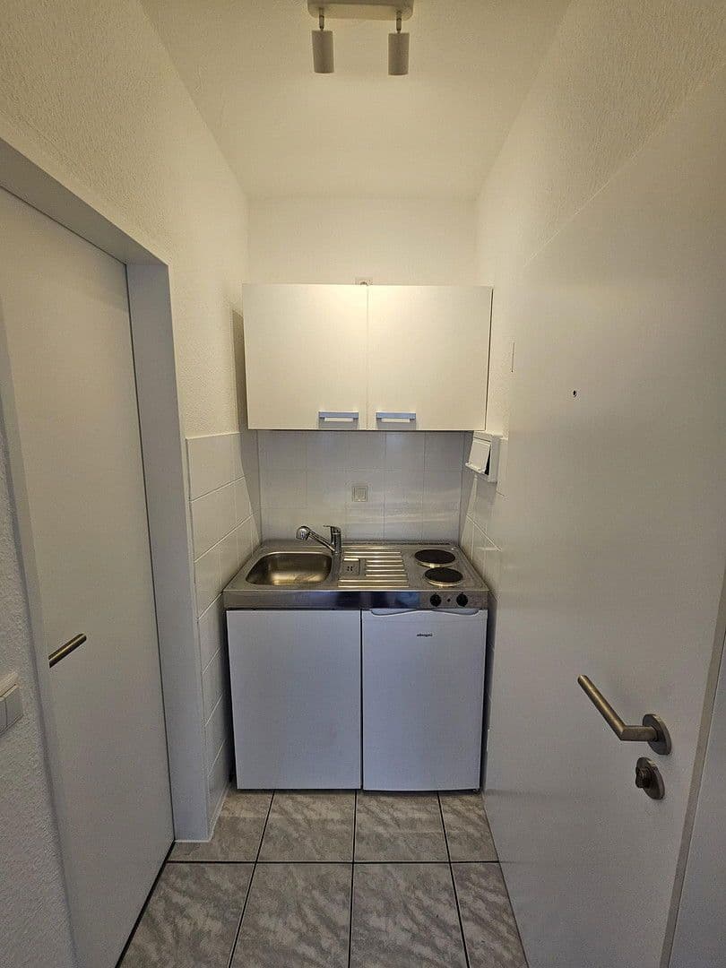 Prenájom bytu 1-izbový 25 m², Dieburger Straße 73, Darmstadt, Hesensko Prenájom bytu 1-izbový 25 m², Dieburger Straße 73, Darmstadt, Hesensko