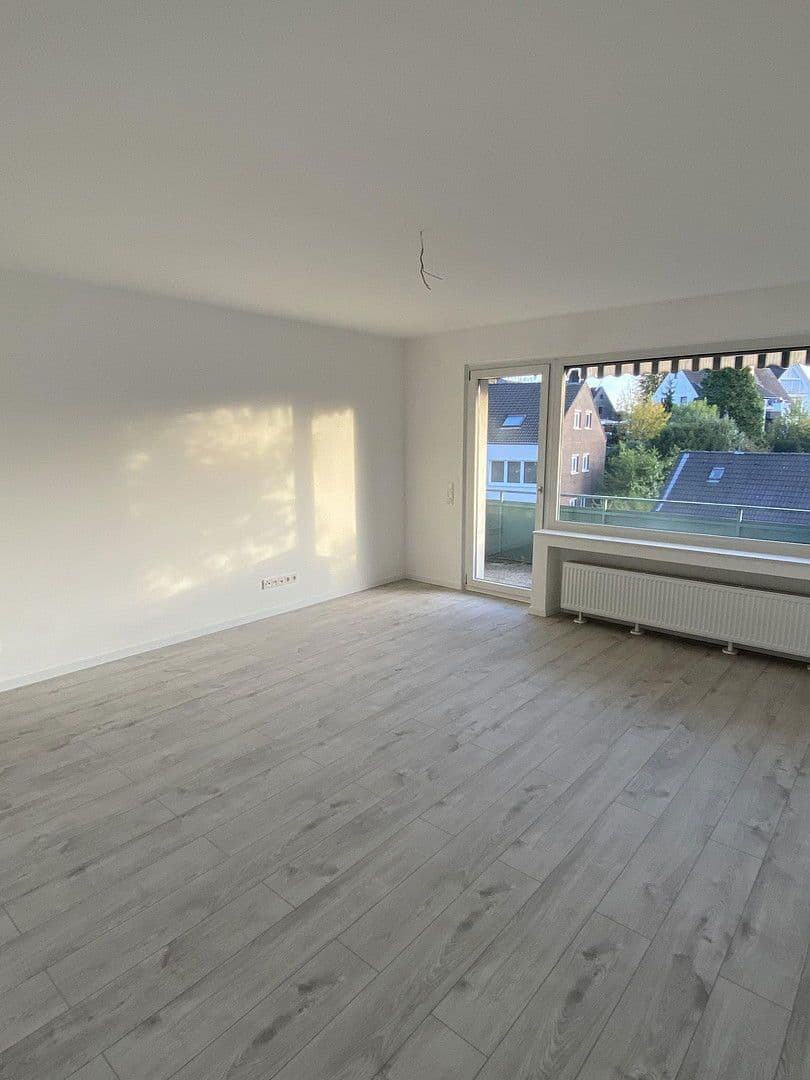Predaj bytu 3-izbový 74 m², Gerresheimer Landstr. 145, Düsseldorf, Severné Porýnie - Westfálsko Predaj bytu 3-izbový 74 m², Gerresheimer Landstr. 145, Düsseldorf, Severné Porýnie - Westfálsko