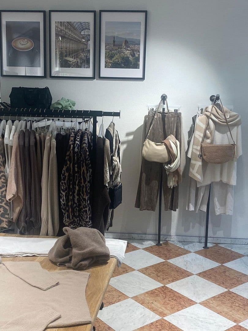 Prenájom nebytového priestoru 280 m², Maximilianstraße 2, Lindau (Bodensee), Bavorsko Prenájom nebytového priestoru 280 m², Maximilianstraße 2, Lindau (Bodensee), Bavorsko